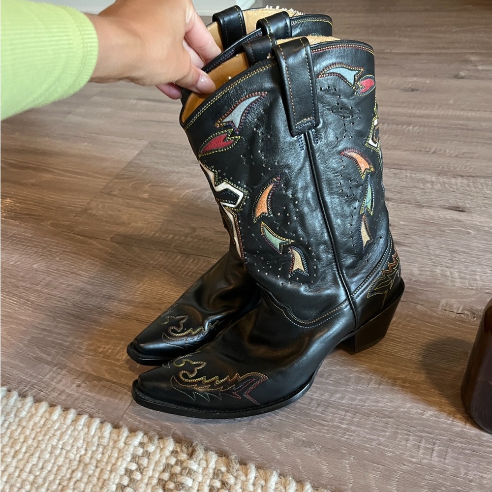 Corral Vintage 4840 Cross Black Embroidered Boots